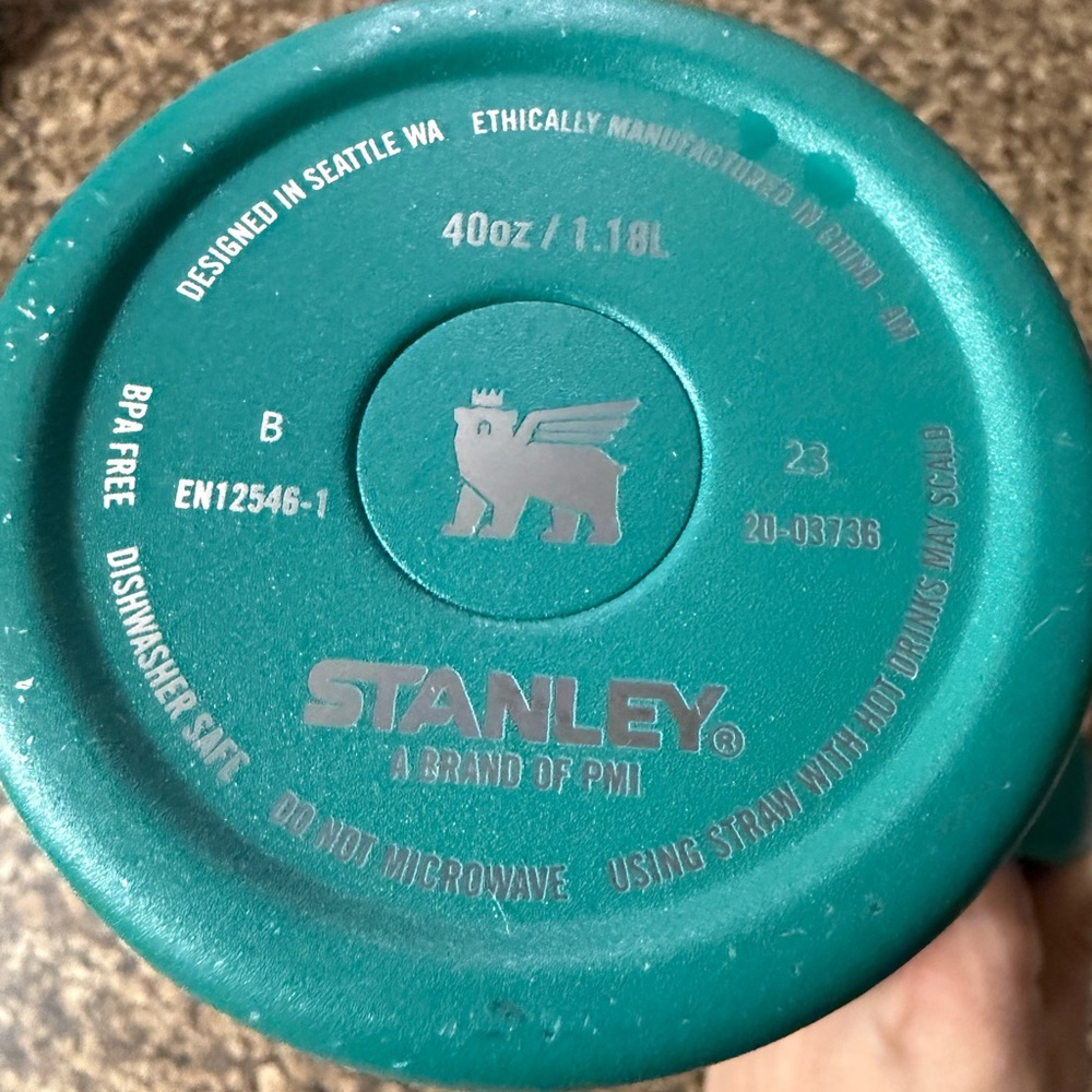 Stanley Aqua Travel Mug - Picture 5 of 6